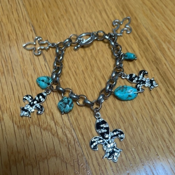 Fleur de Lis Sparkly Zebra Charm Bracelet - Picture 2 of 4